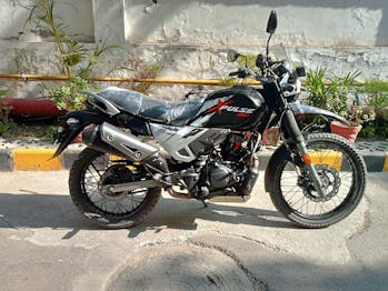 2021 Hero CBZ Xtreme 200 Details